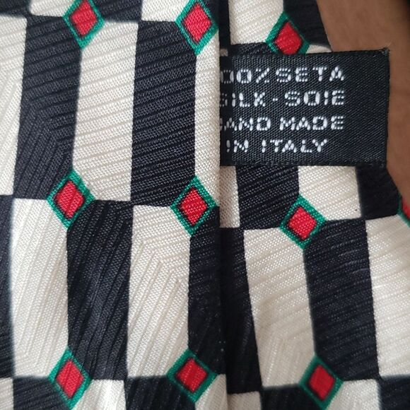 Enzo Bertazzio Silk Tie Handmade in Italy Graphic Black White Geometric Block - Picture 3 of 4